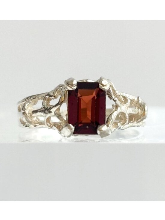 Jewelry - Garnet Emerald Cut Gemstone Sterling Silver 925 Elegant Vintage Ring
